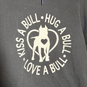 Gildan Black Dog Graphic Sweatshirt